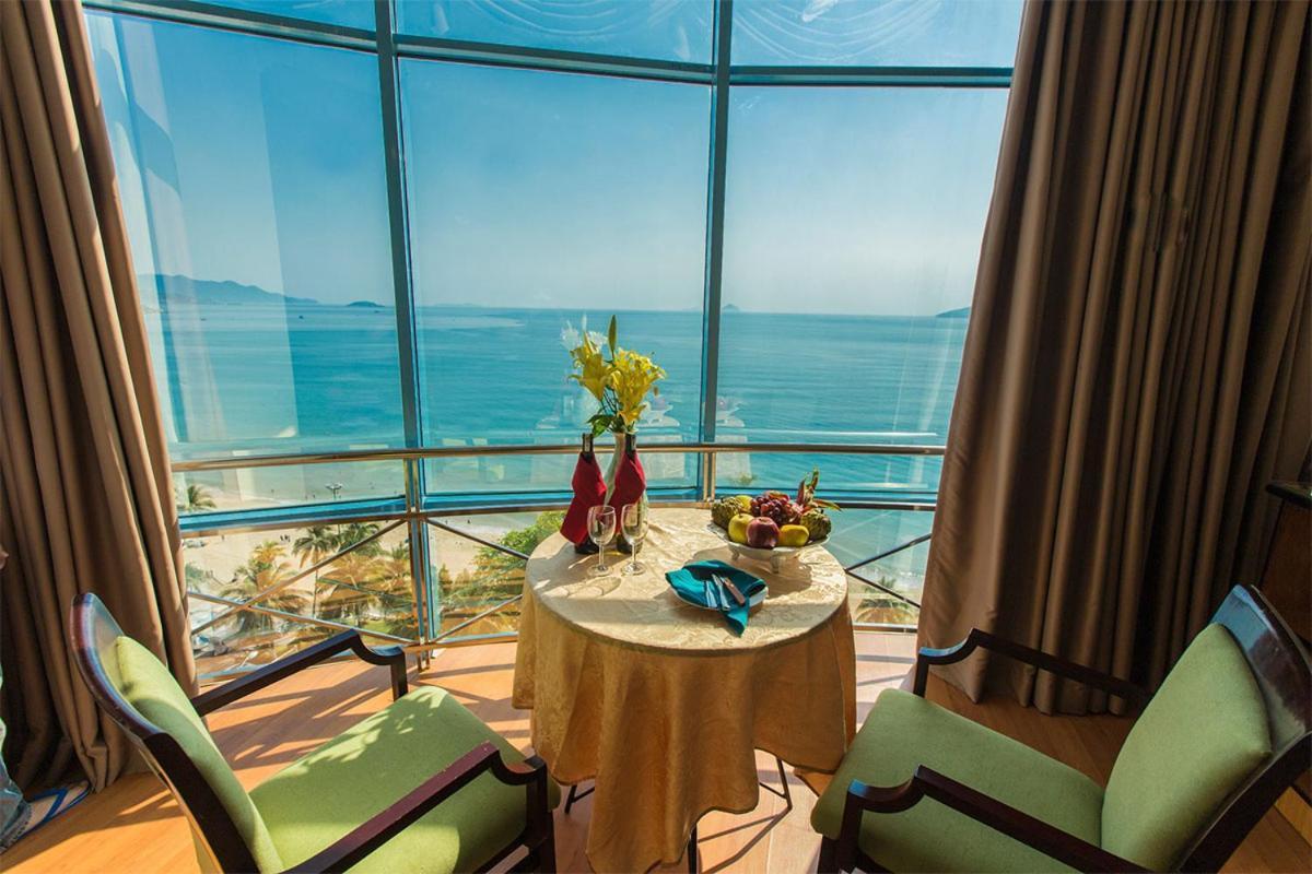 Yasaka Saigon Nha Trang Hotel & Spa Eksteriør billede