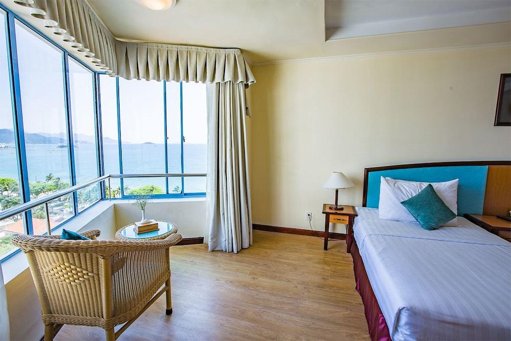 Yasaka Saigon Nha Trang Hotel & Spa Eksteriør billede